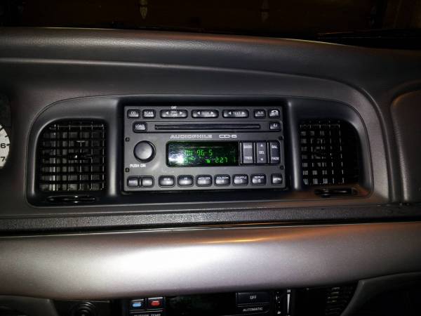 Factory Ford Escape in dash 6-CD changer installed [Archive ... Factory Ford Escape in dash 6-CD changer installed [Archive ...